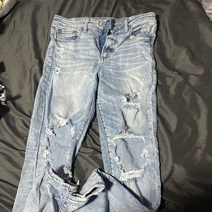 american eagle ripped jeans